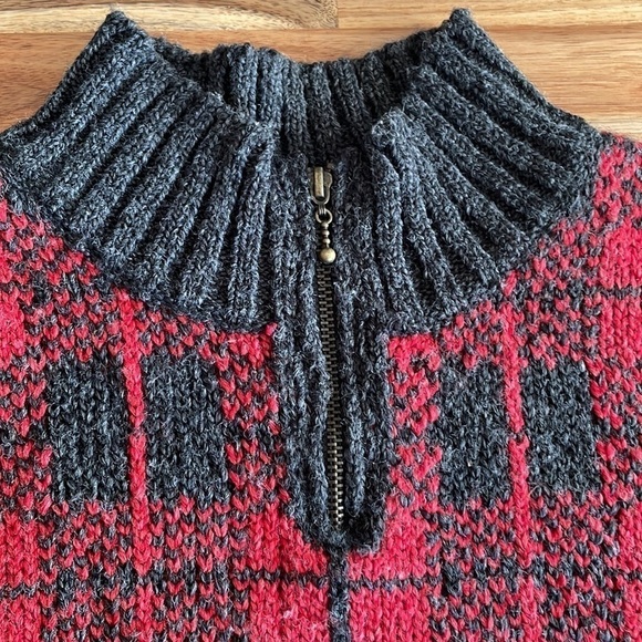 Vintage Red/Black Plaid Wool 1/4 Zip Sweater size medium - Picture 2 of 7